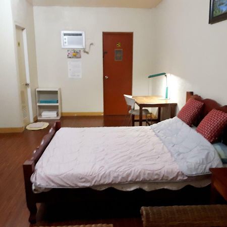 Minine Guesthouse Silang 외부 사진